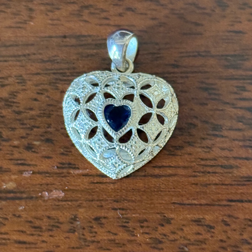 Vintage Avon Sterling Silver Filigree Sapphire Heart Pendant Euc Stamp 925 16$